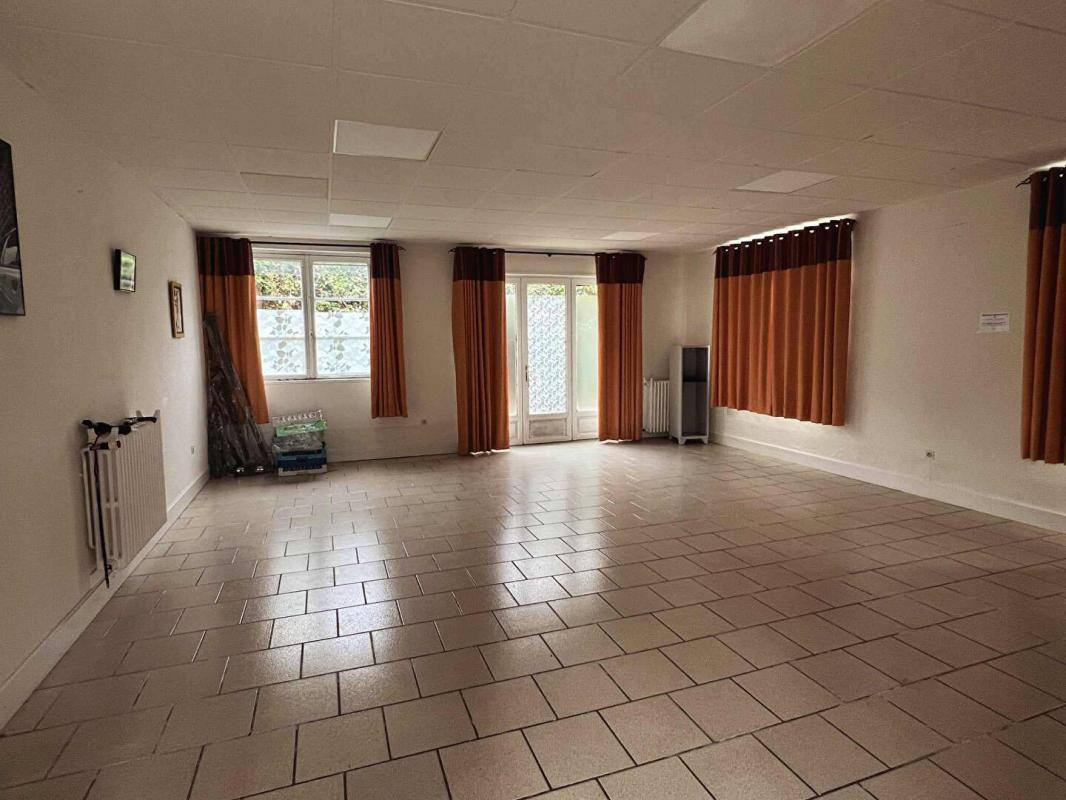 Maison à vendre, 315m², Sorges et Ligueux en Périgord