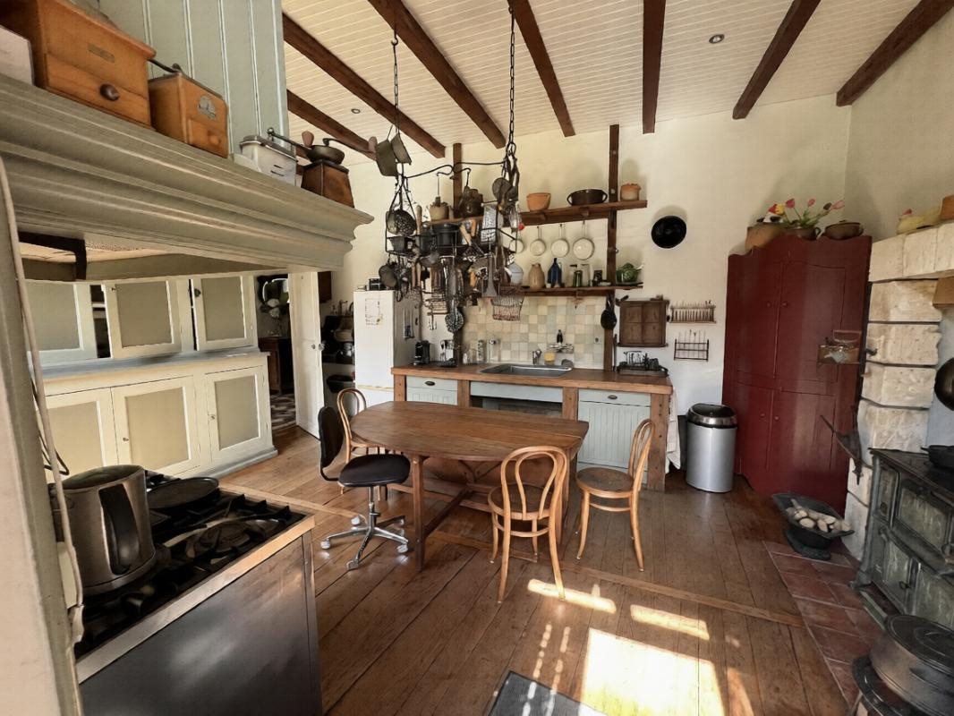 Maison à vendre, 400m², La Coquille