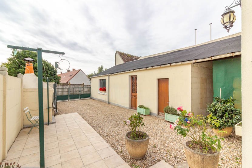 Maison à vendre, 181m², Mur-de-Sologne
