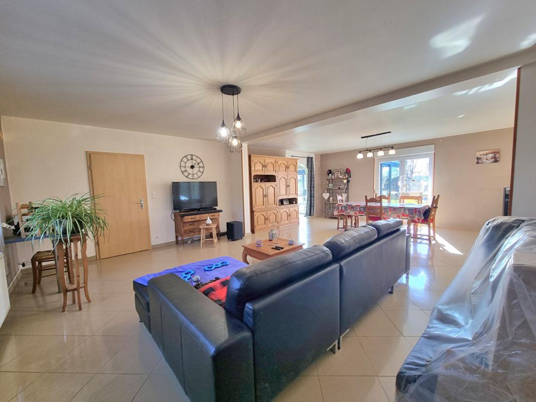Maison à vendre, 202m², Neuville-lez-Beaulieu