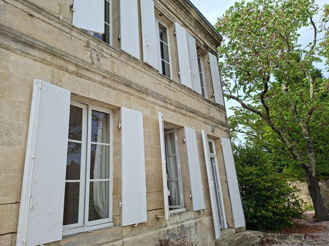 Maison à vendre, 270m², Saint-Estèphe
