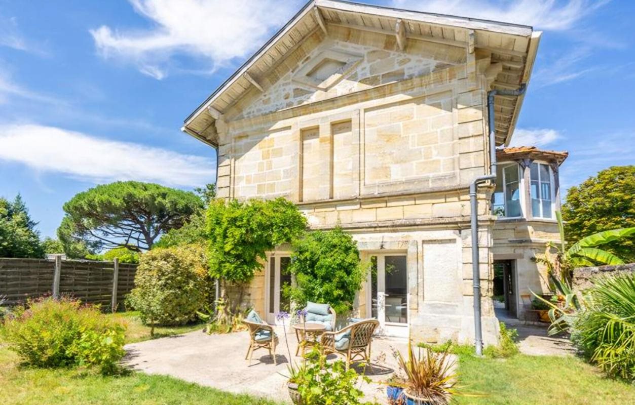 Maison à vendre, 160m², Saint-Julien-Beychevelle