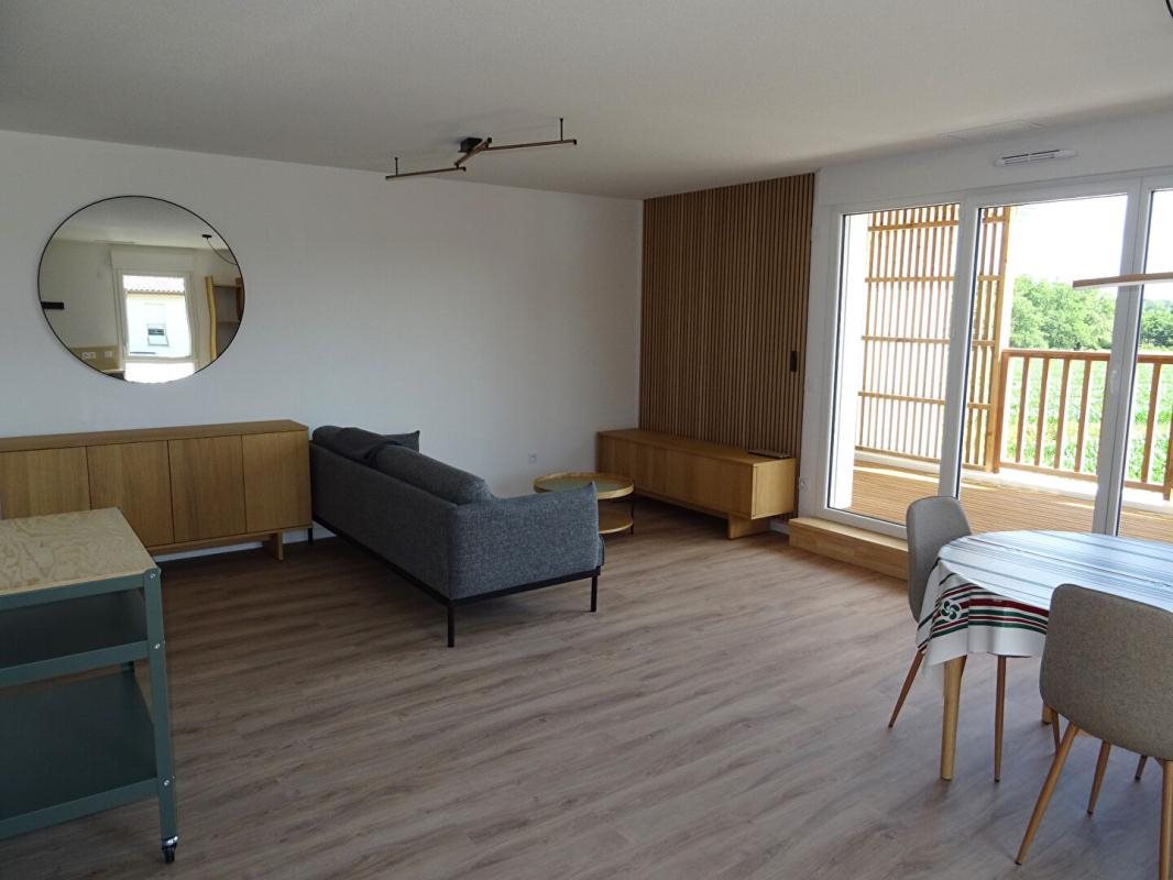 Appartement à louer, 72m², Magescq