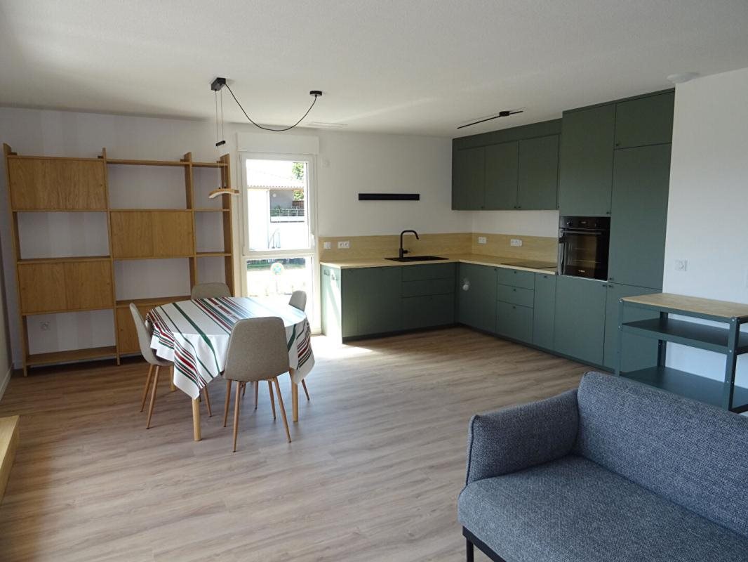 Appartement à louer, 72m², Magescq