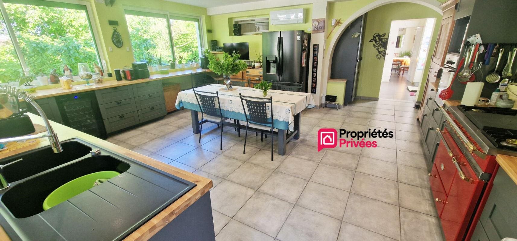 Maison à vendre, 133m², Fontguenand
