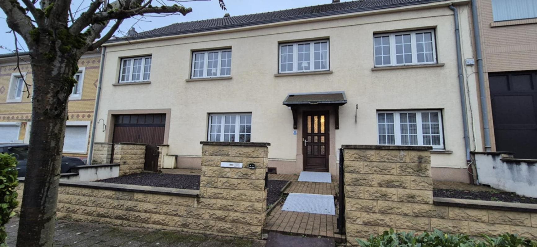 Maison à vendre, 210m², L'Hôpital