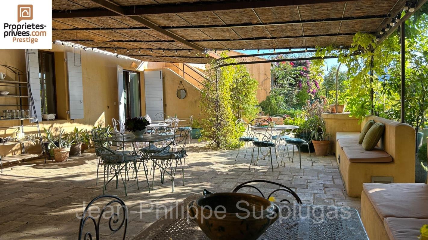 Maison à vendre, 380m², Saint-Cyr-sur-Mer