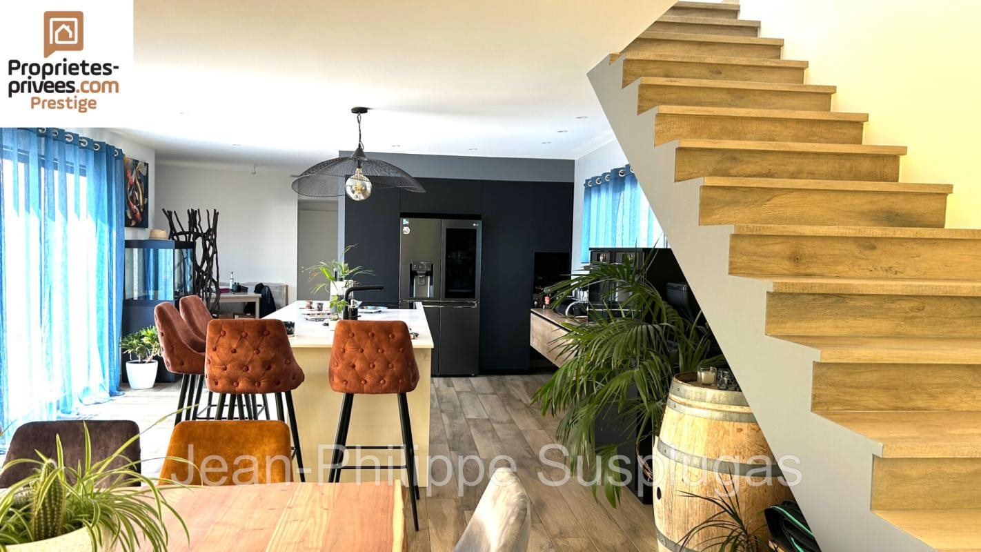 Maison à vendre, 145m², Saint-Cyr-sur-Mer