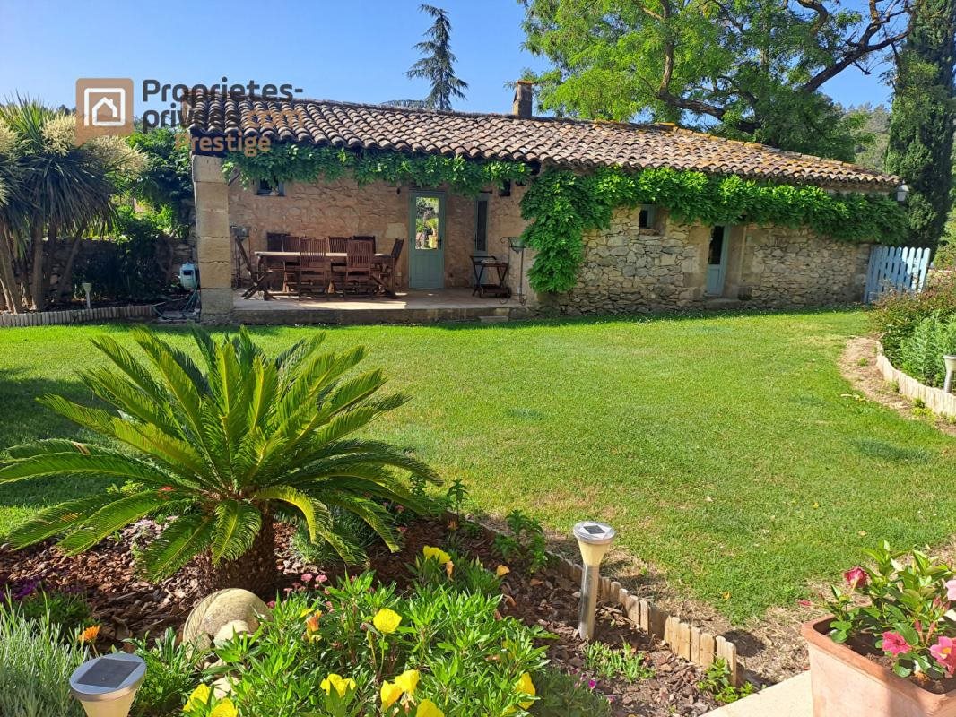 Maison à vendre, 331m², Uzès