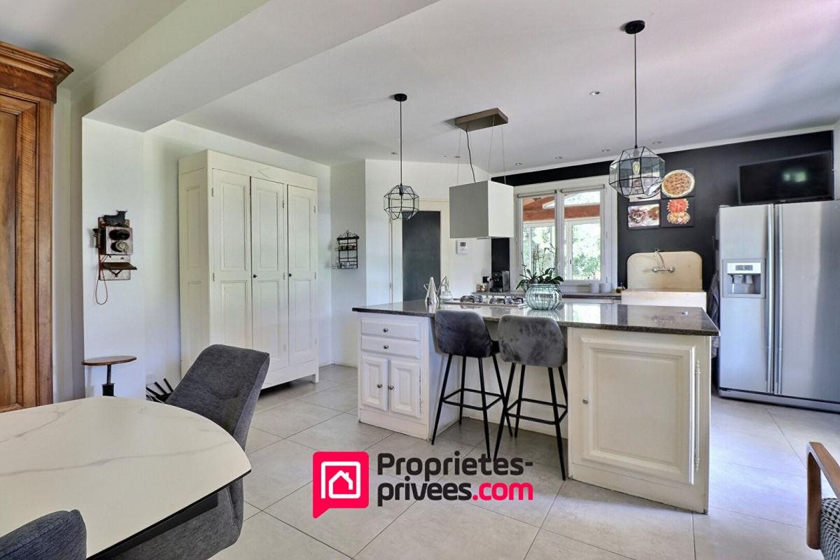 Maison à vendre, 210m², Uzès