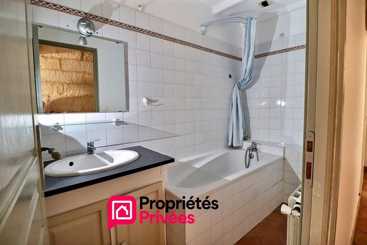 Appartement à vendre, 71m², Uzès
