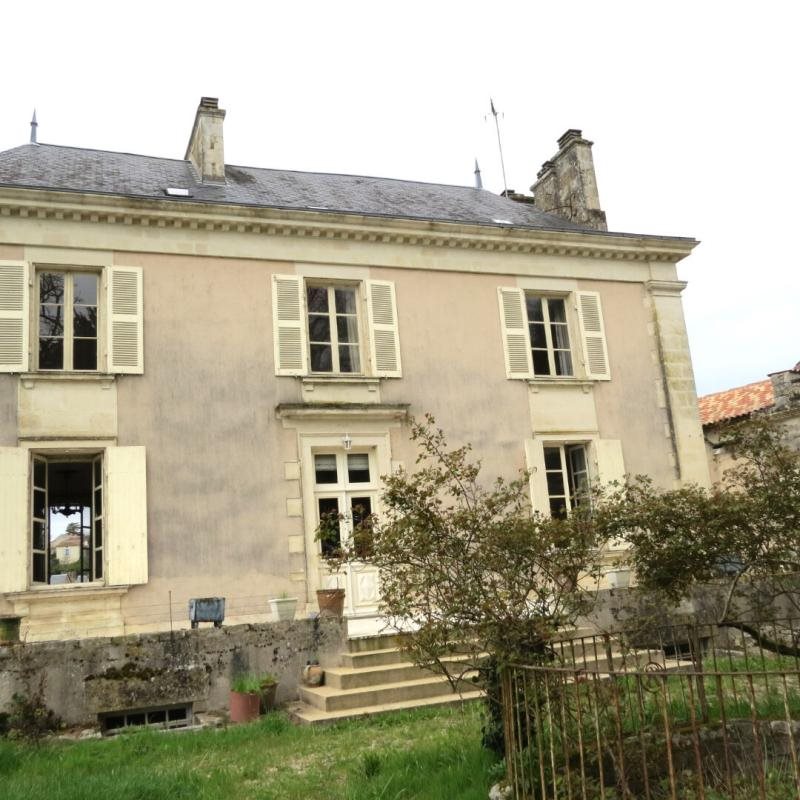 Maison à vendre, 355m², Fontenay-le-Comte