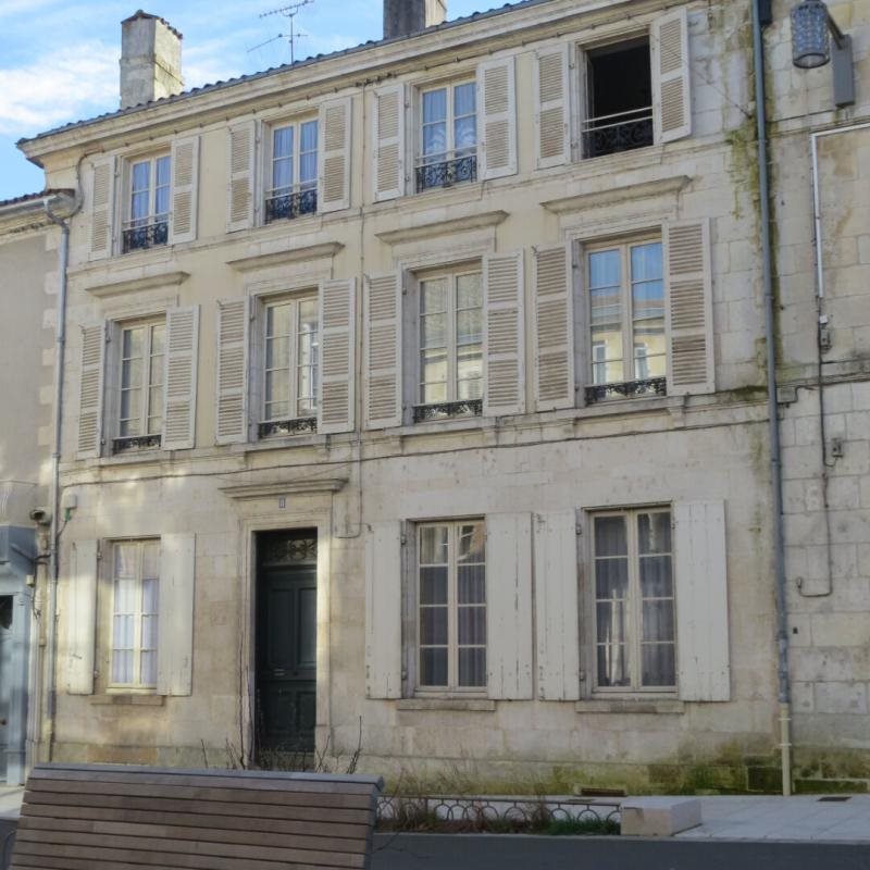 Maison à vendre, 336m², Fontenay-le-Comte