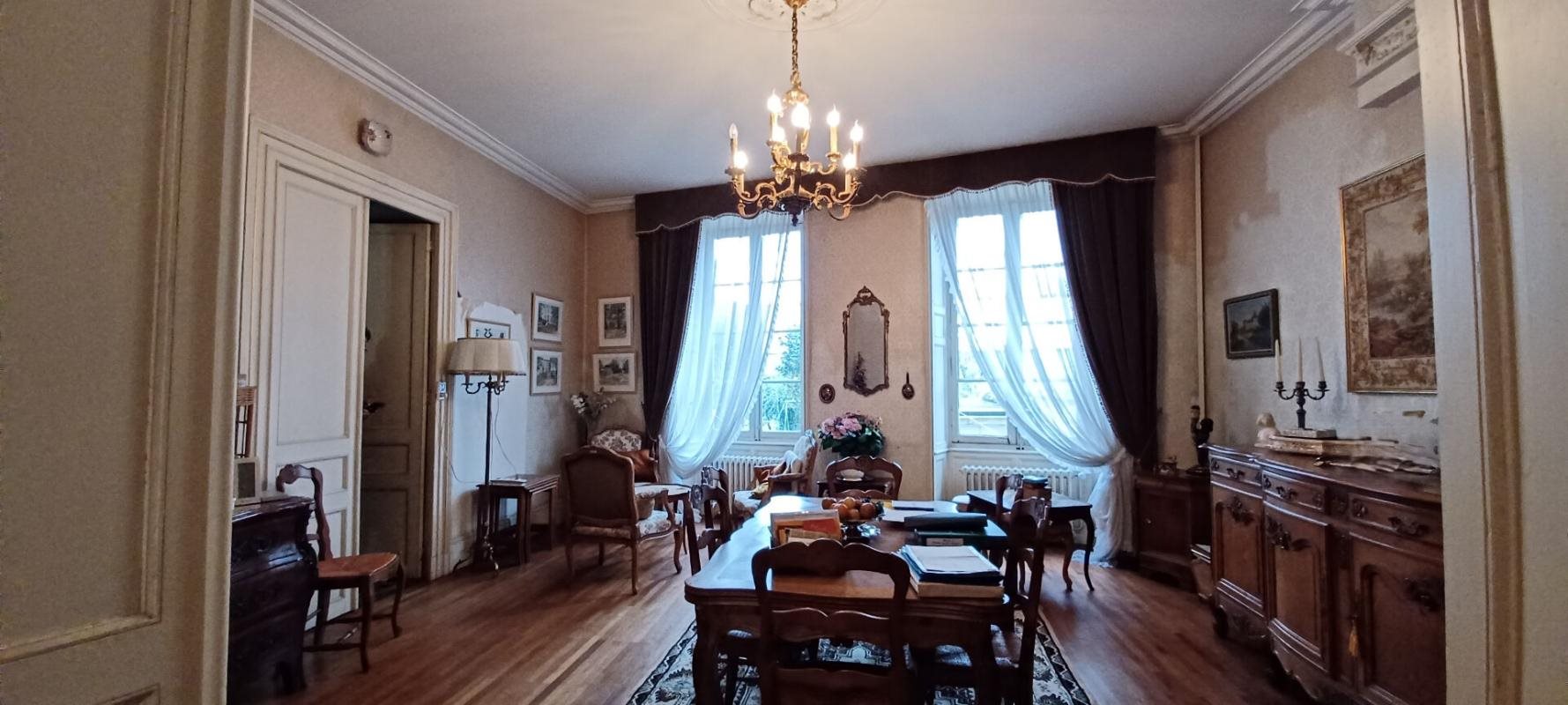 Maison à vendre, 336m², Fontenay-le-Comte