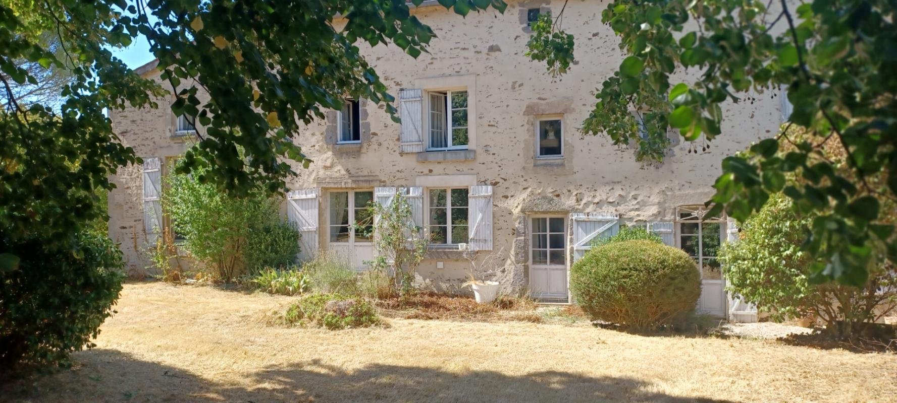 Maison à vendre, 420m², Saint-Maurice-des-Noues