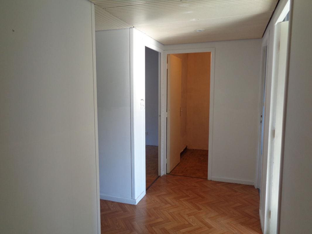 Appartement à vendre, 67m², Vals-près-le-Puy