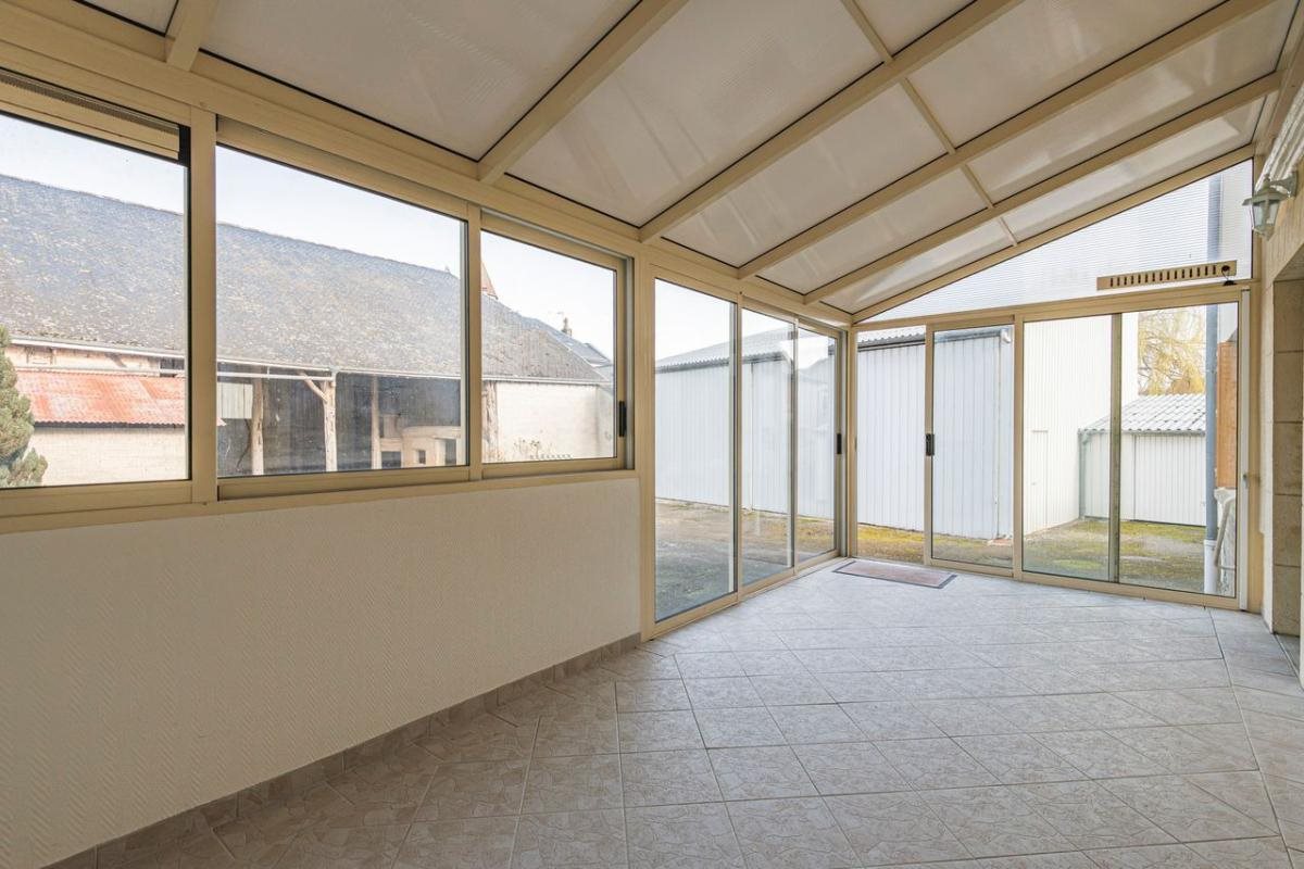 Maison à vendre, 138m², Le Châtelet-sur-Retourne