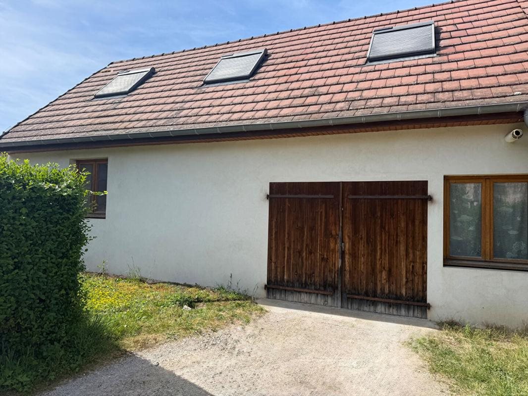 Maison à vendre, 234m², Saint-Marcel