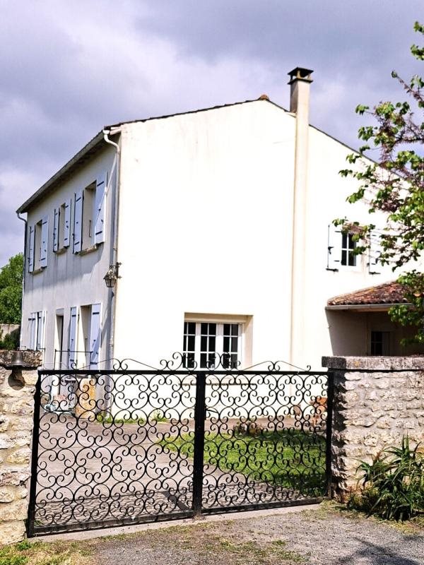 Maison à vendre, 169m², Saint-Savinien