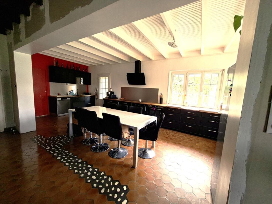 Maison à vendre, 169m², Saint-Savinien