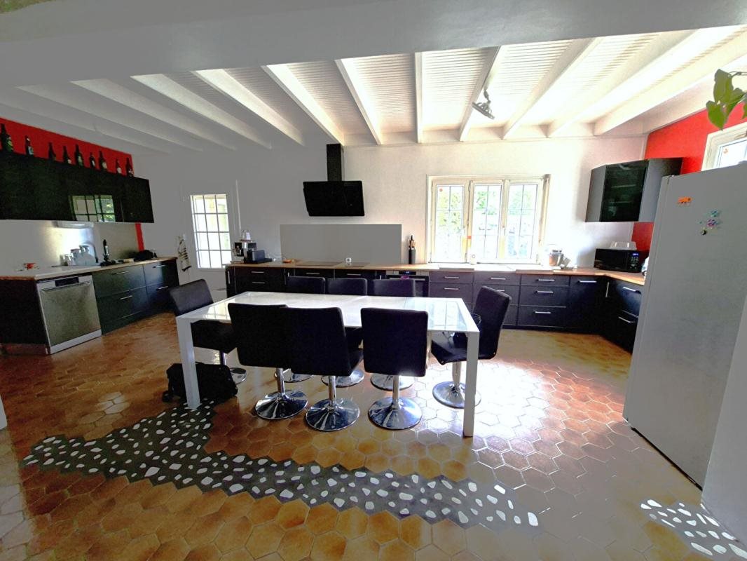 Maison à vendre, 169m², Saint-Savinien