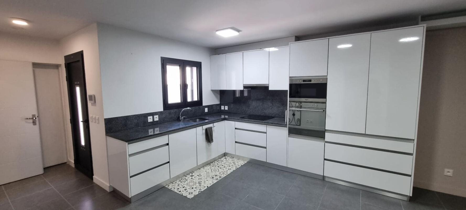 Maison à vendre, 160m², Cuges-les-Pins