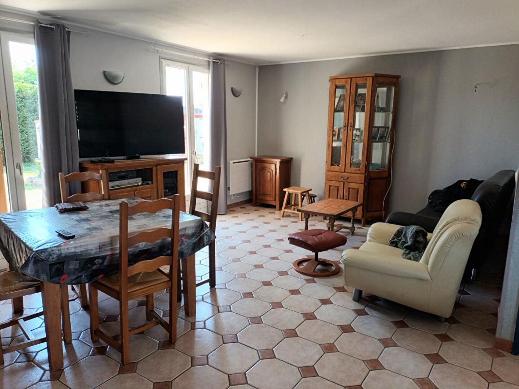 Maison à vendre, 111m², Saint-Benoît-sur-Loire