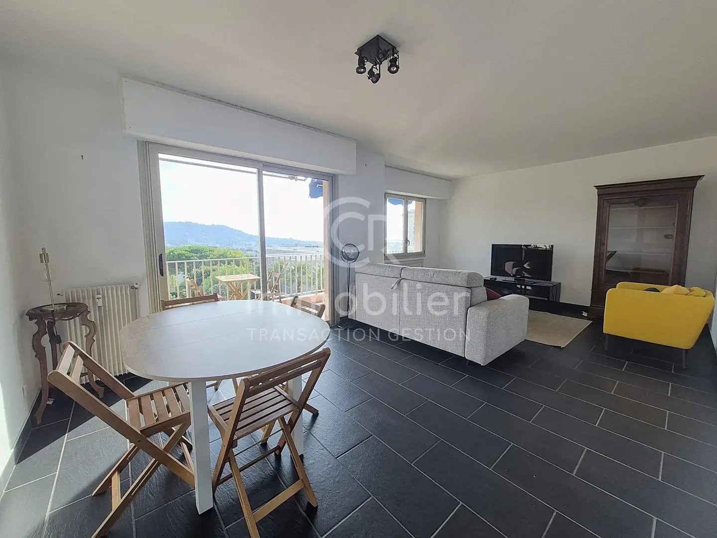 Appartement à louer, 80m², Cannes