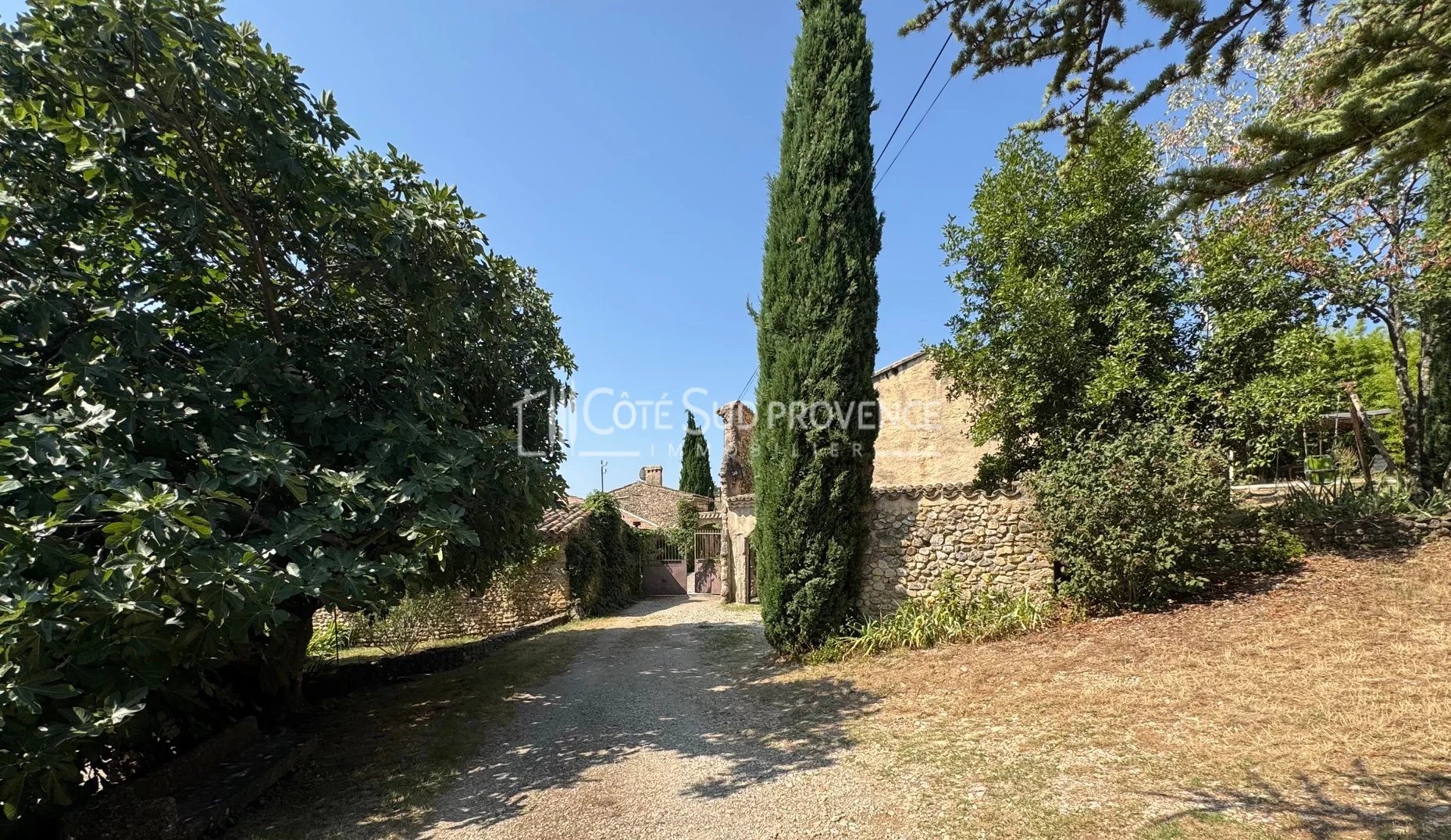 Maison à vendre, 400m², Vinsobres