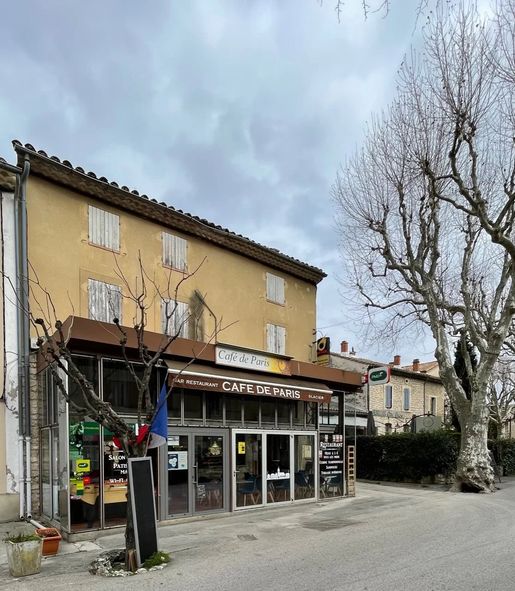 Maison 9 pièces 300 m² · à Venasque · 300 m² · 245 000 €