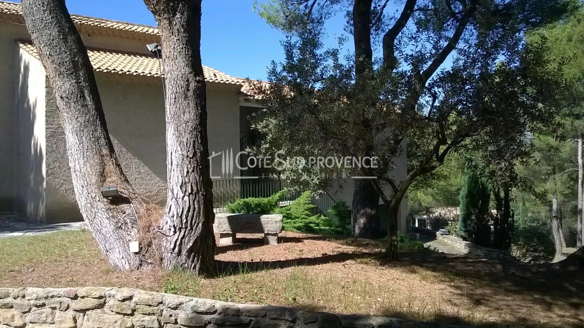 Maison à vendre, 180m², Carpentras