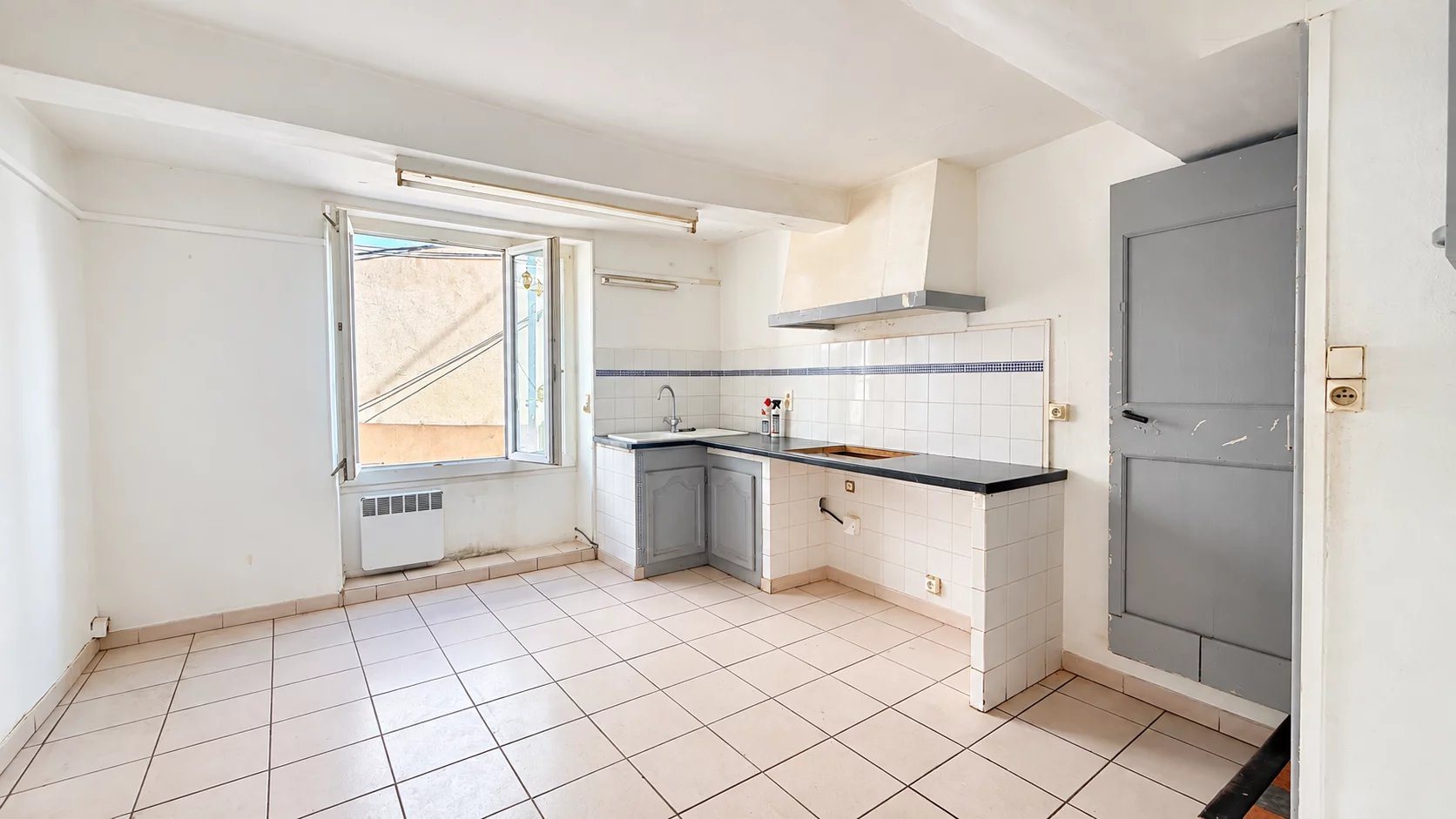 Maison à vendre, 102m², Pourrières