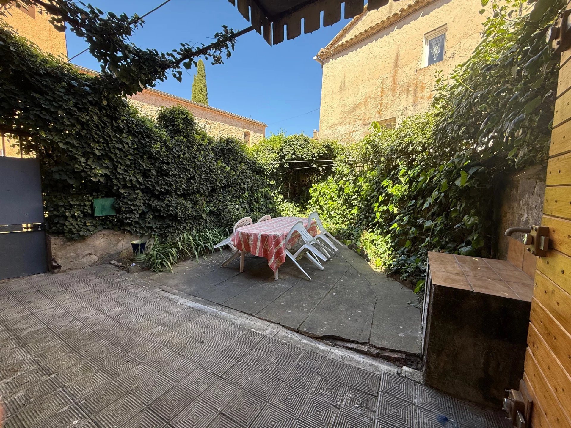 Maison à vendre, 165m², Sainte-Anastasie-sur-Issole