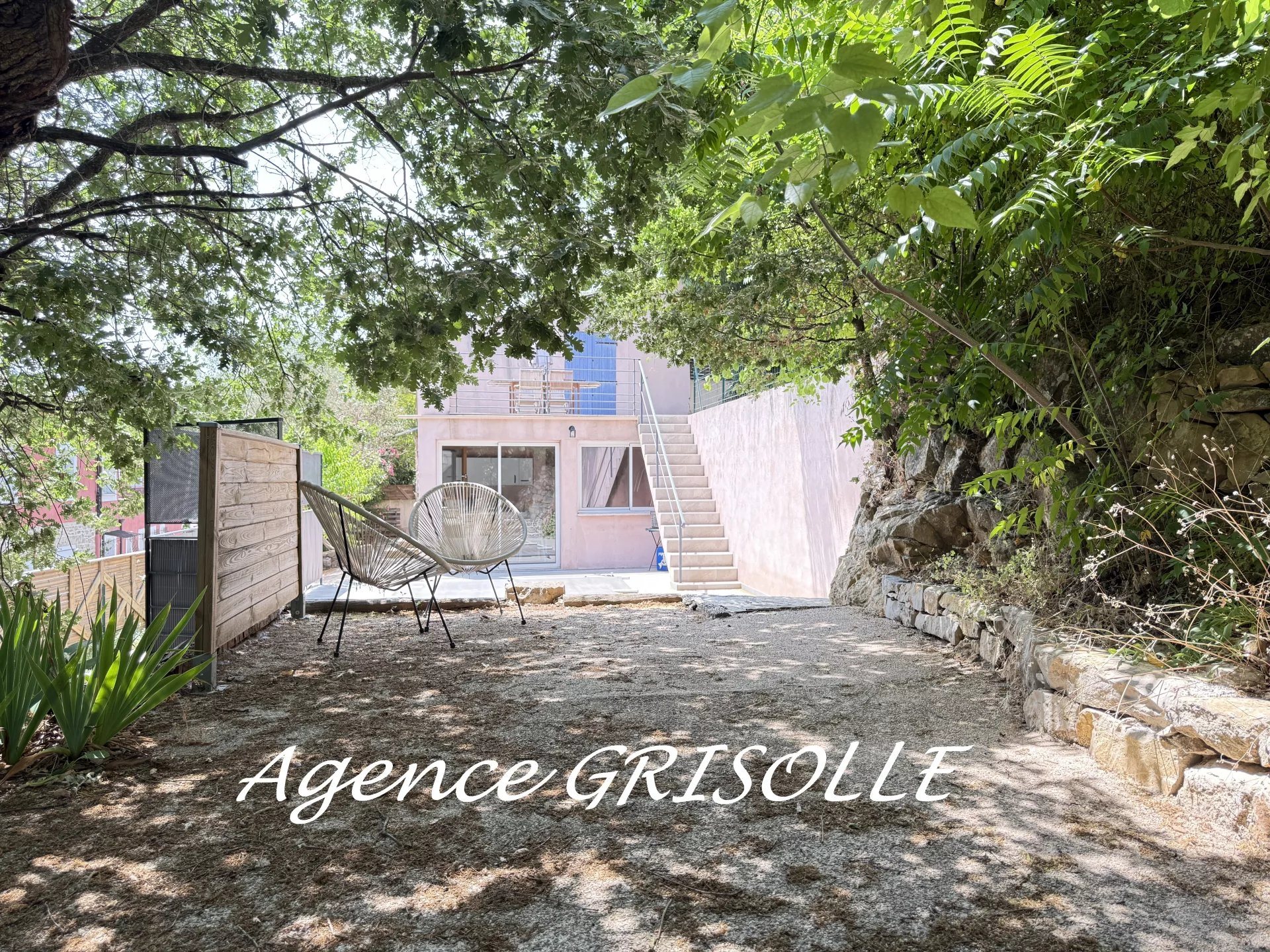 Maison à vendre, 66m², Sainte-Anastasie-sur-Issole