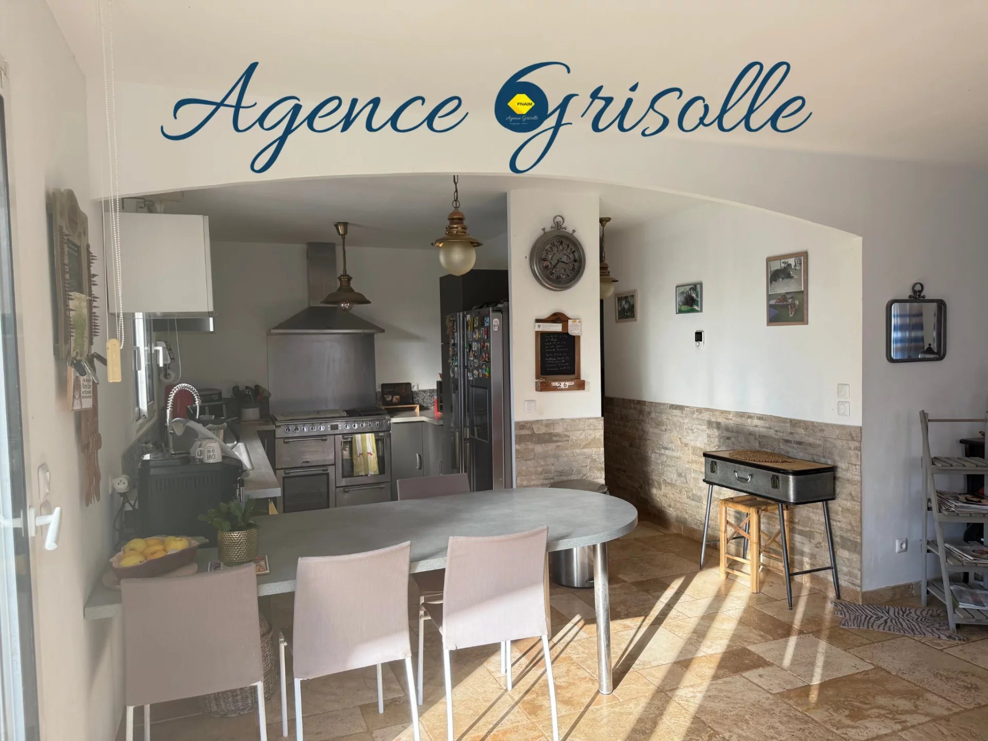 Maison à vendre, 123m², Sainte-Anastasie-sur-Issole