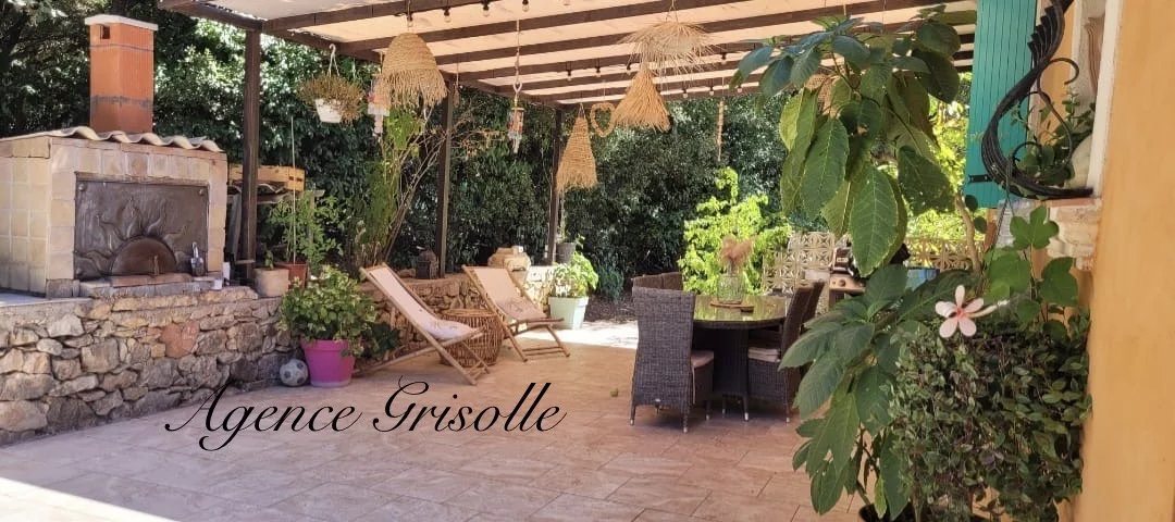 Maison à vendre, 100m², Besse-sur-Issole