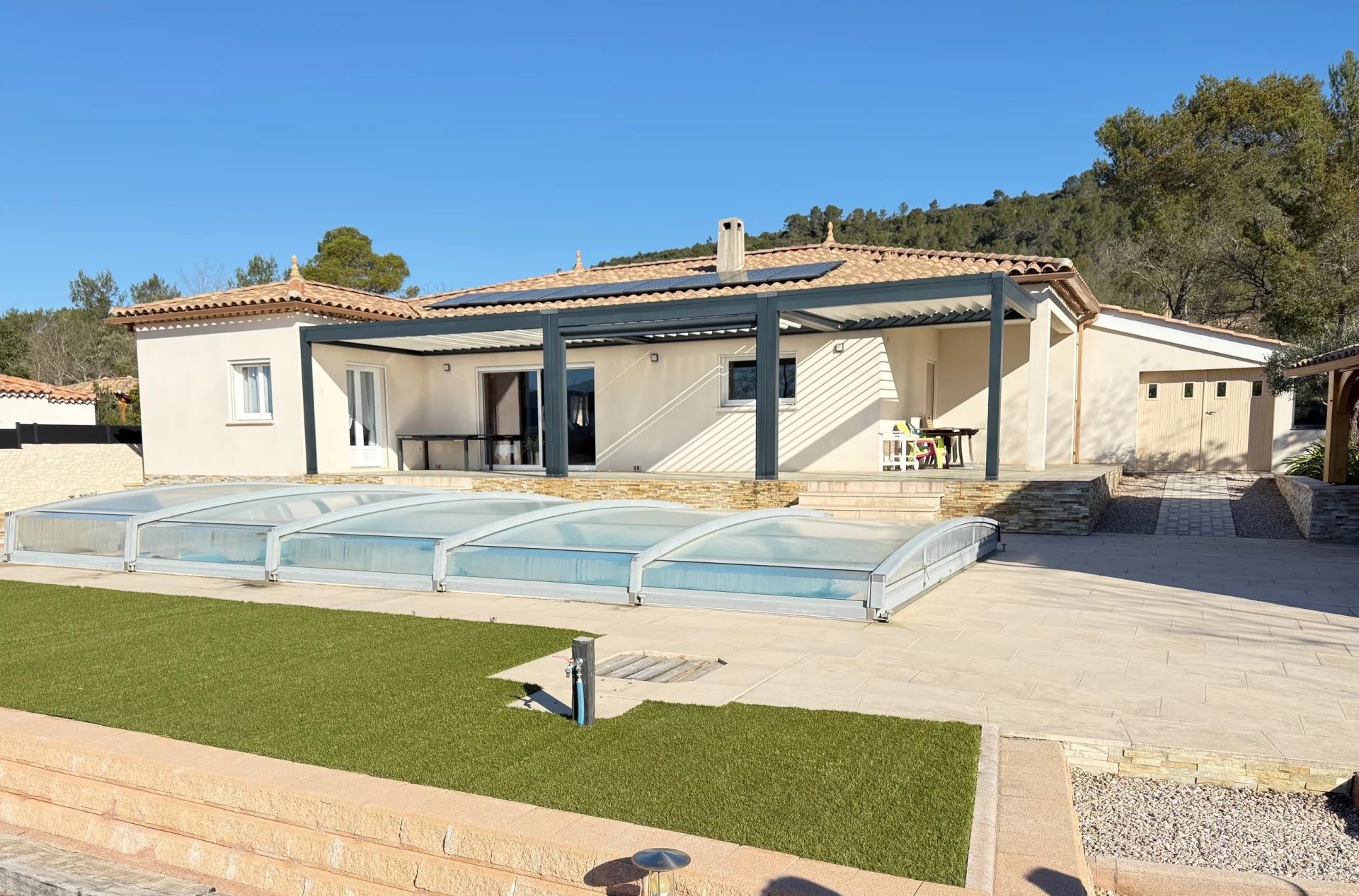 Maison à vendre, 140m², Forcalqueiret
