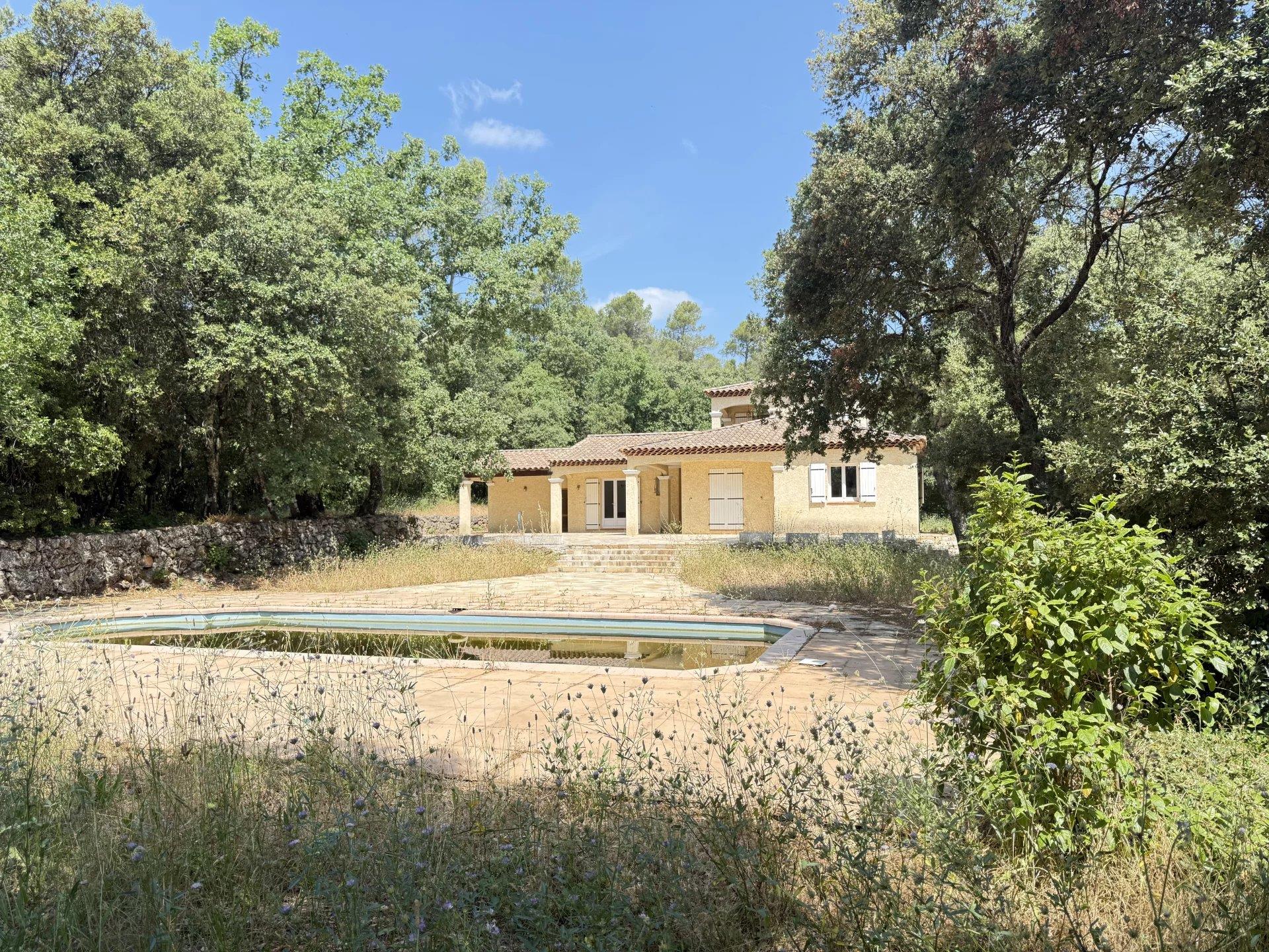 Maison à vendre, 118m², Besse-sur-Issole