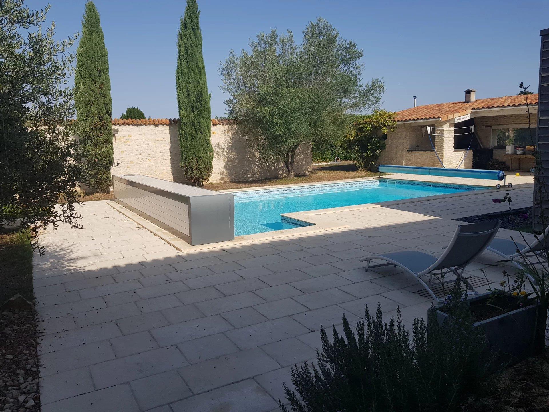 Maison à vendre, 200m², Champigny en Rochereau