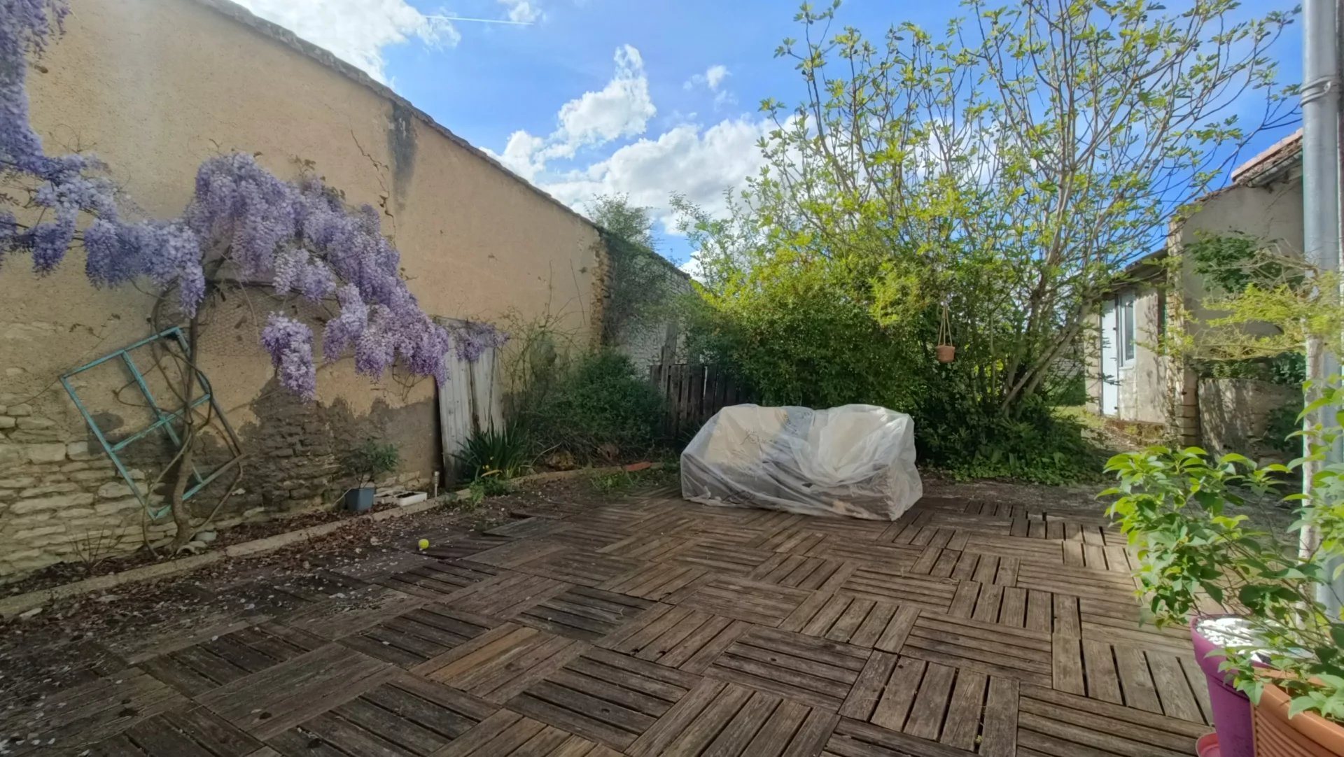 Maison à vendre, 216m², Neuville-de-Poitou