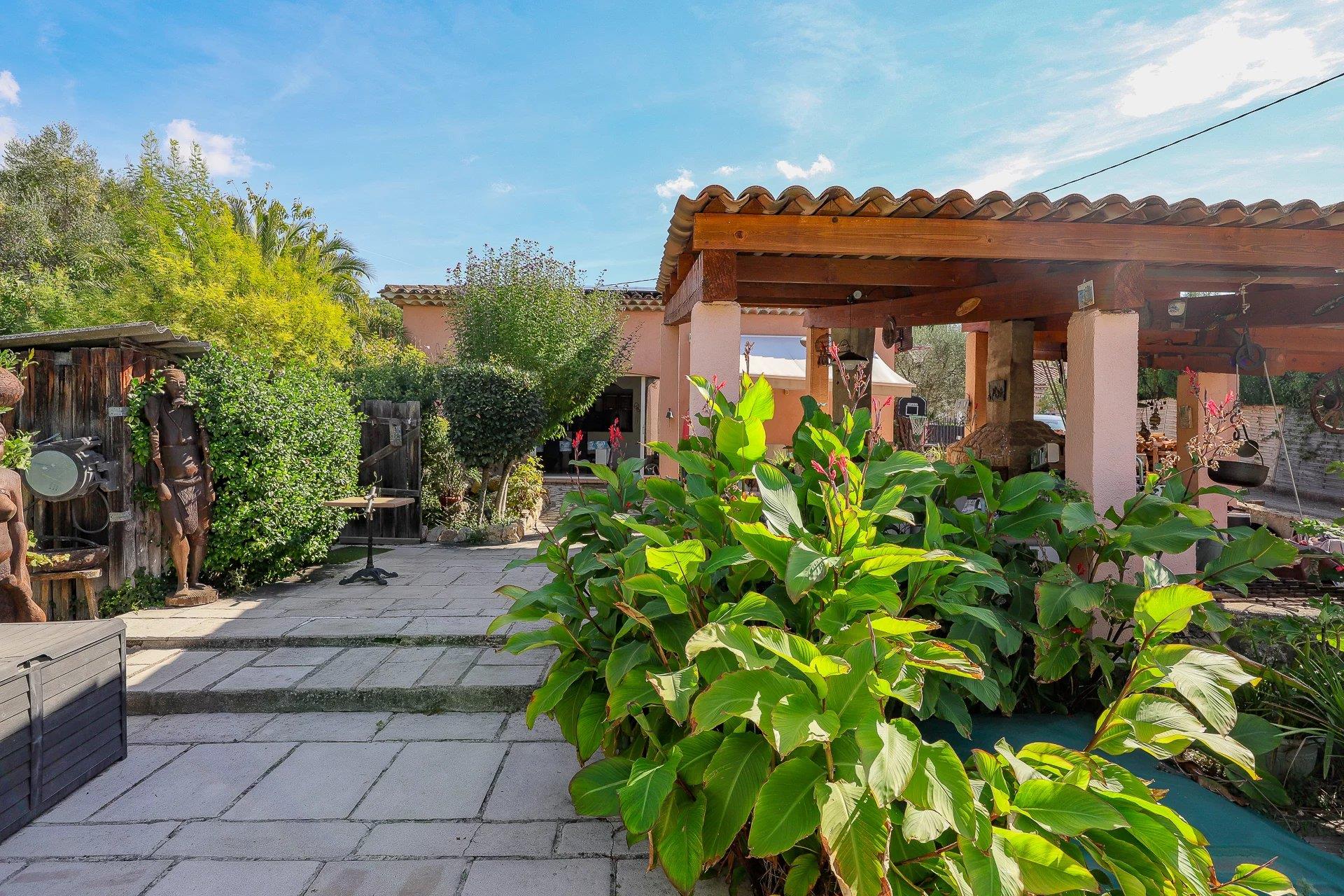 Maison à vendre, 137m², Mougins