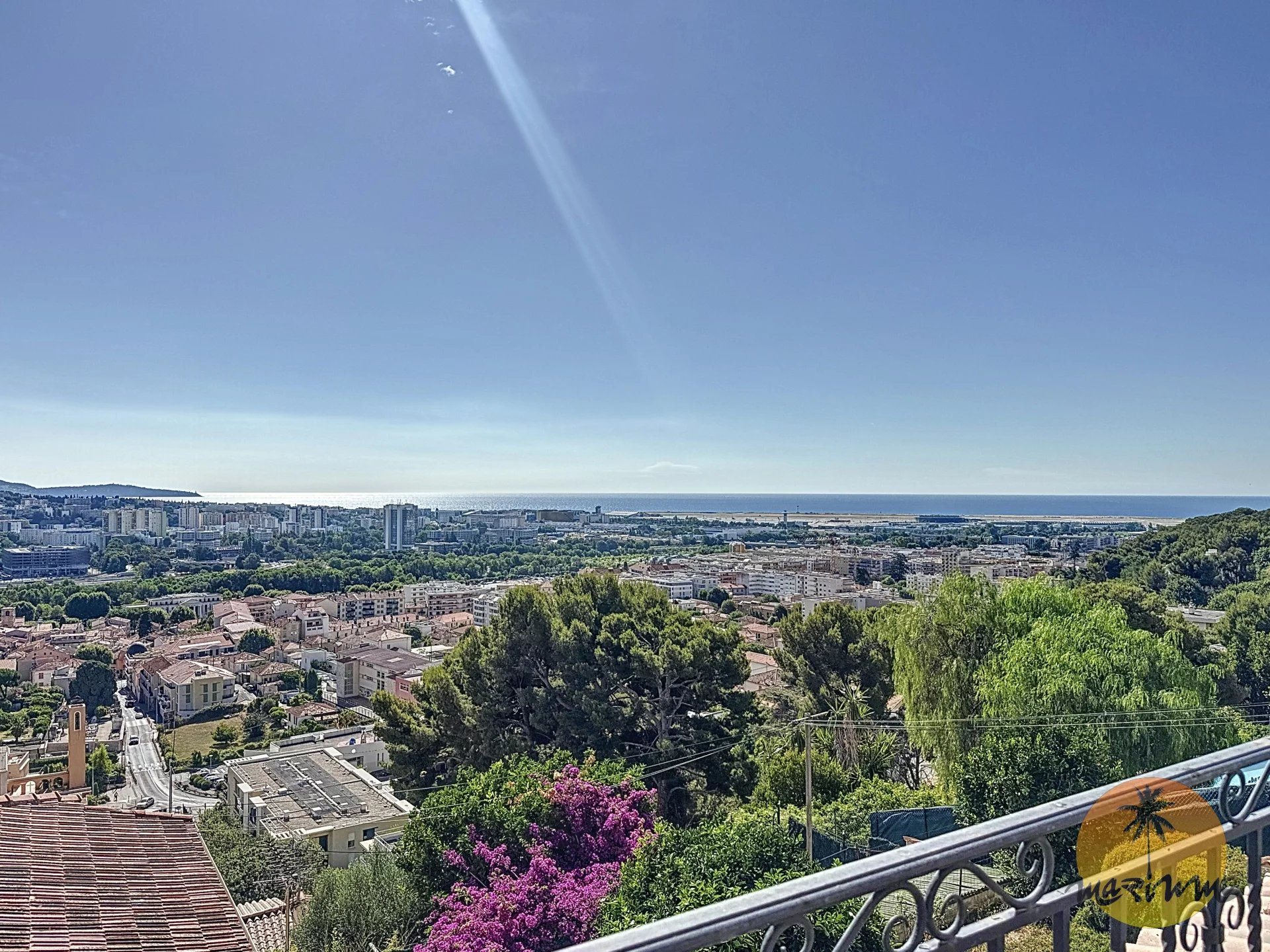 Maison à vendre, 270m², Saint-Laurent-du-Var