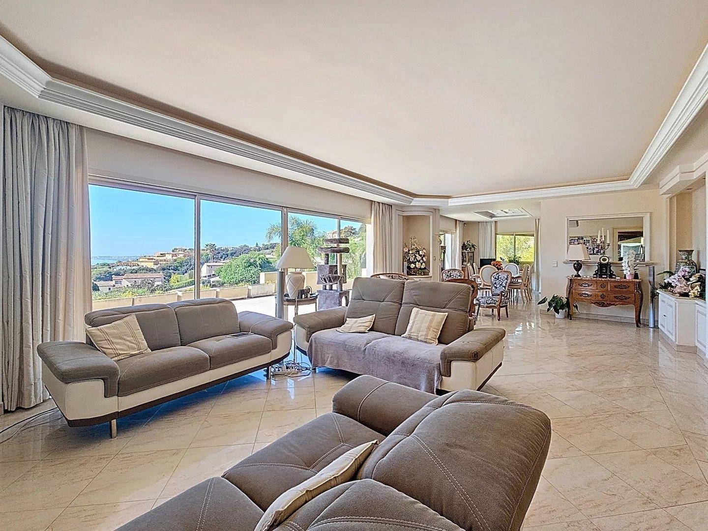 Maison à vendre, 273m², Cagnes-sur-Mer
