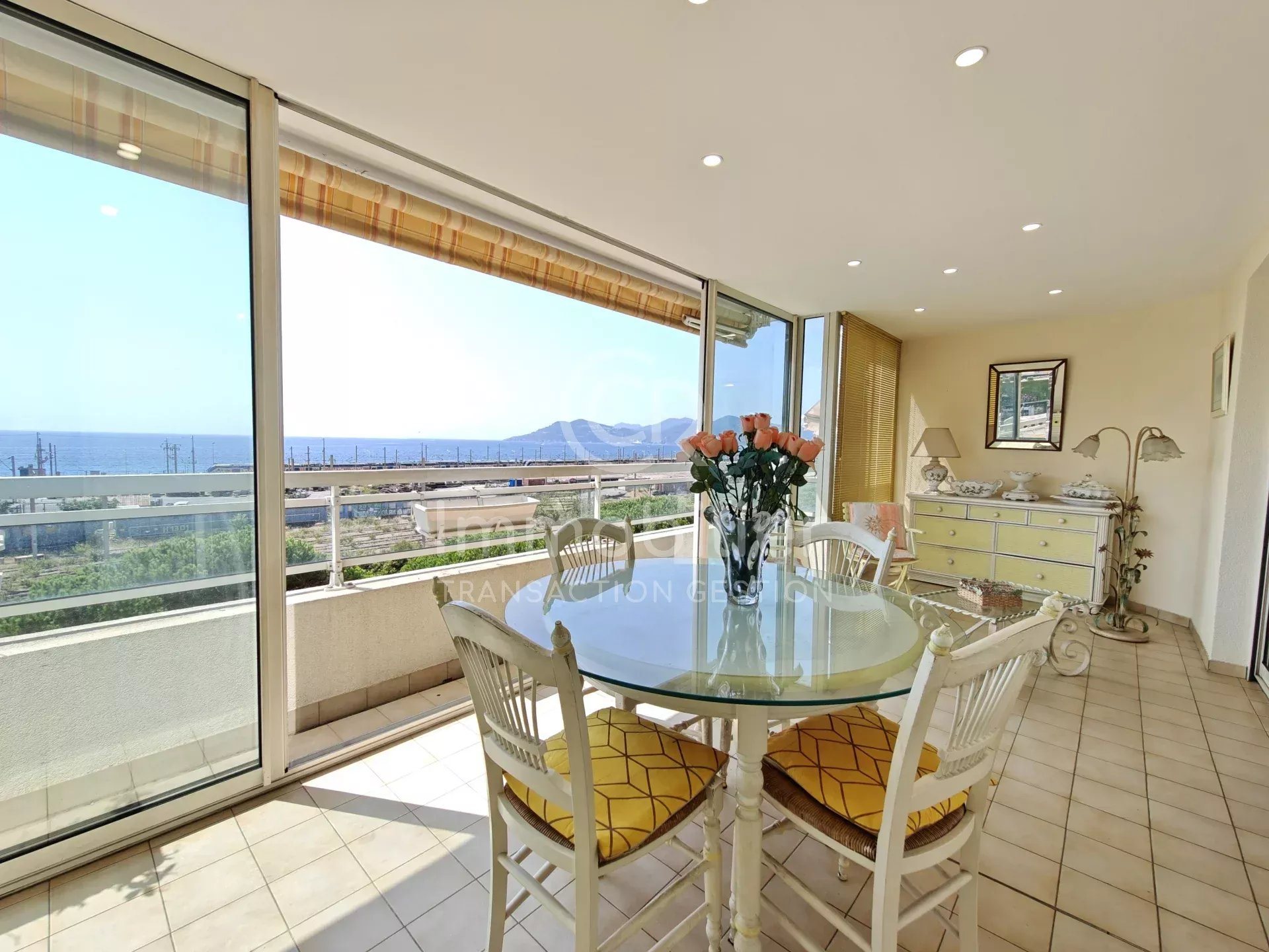 Appartement à vendre, 83m², Cannes-la-Bocca