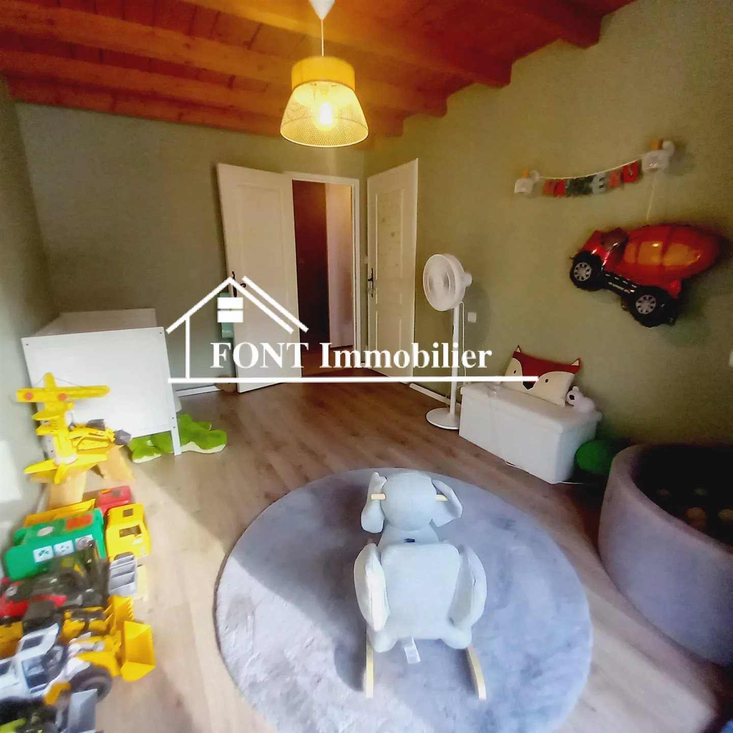 Maison à vendre, 117m², Cellieu
