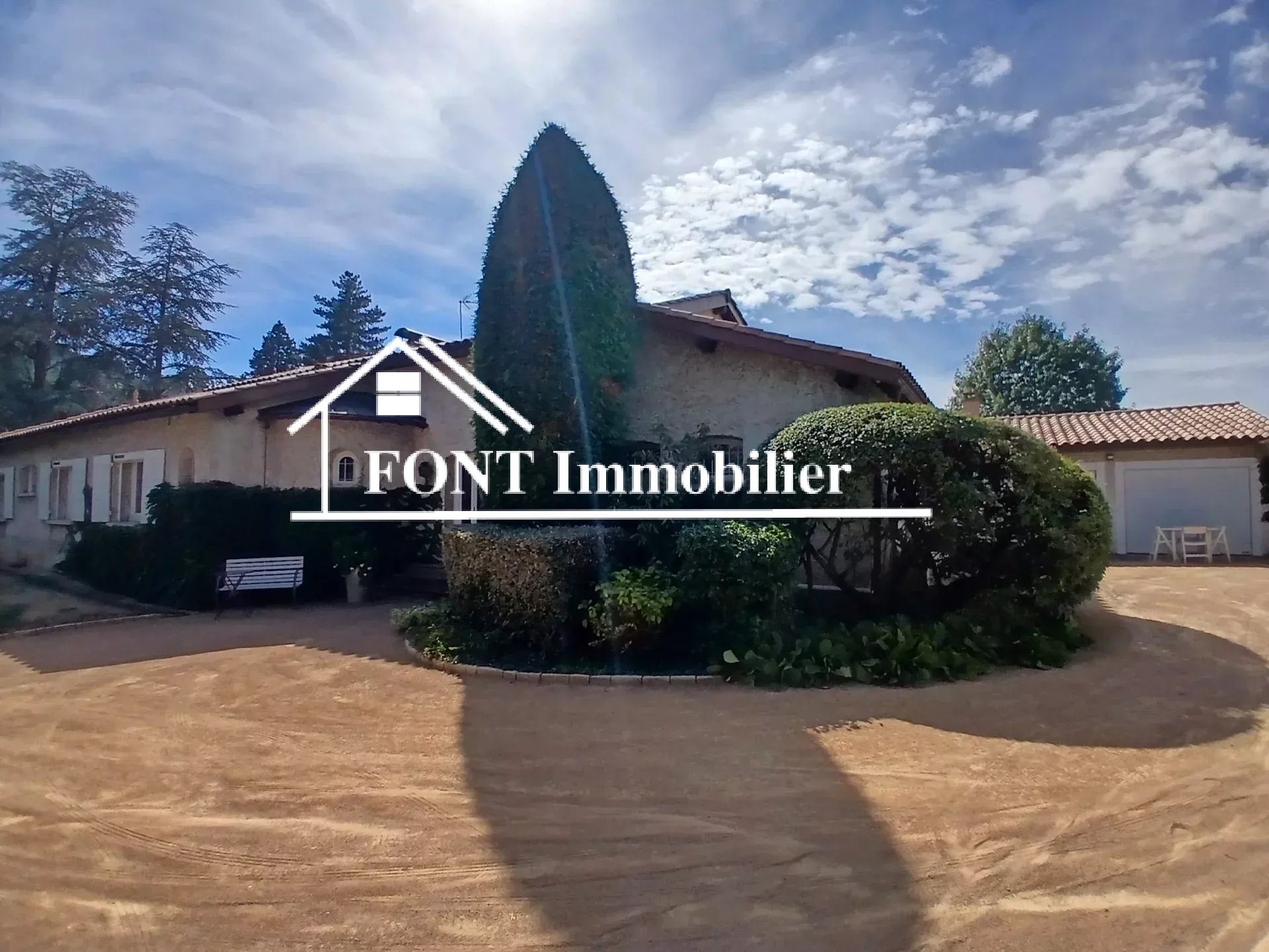Maison à vendre, 221m², Saint-Chamond