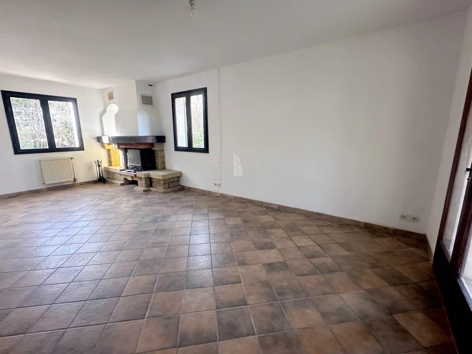 Maison à vendre, 83m², Sospel