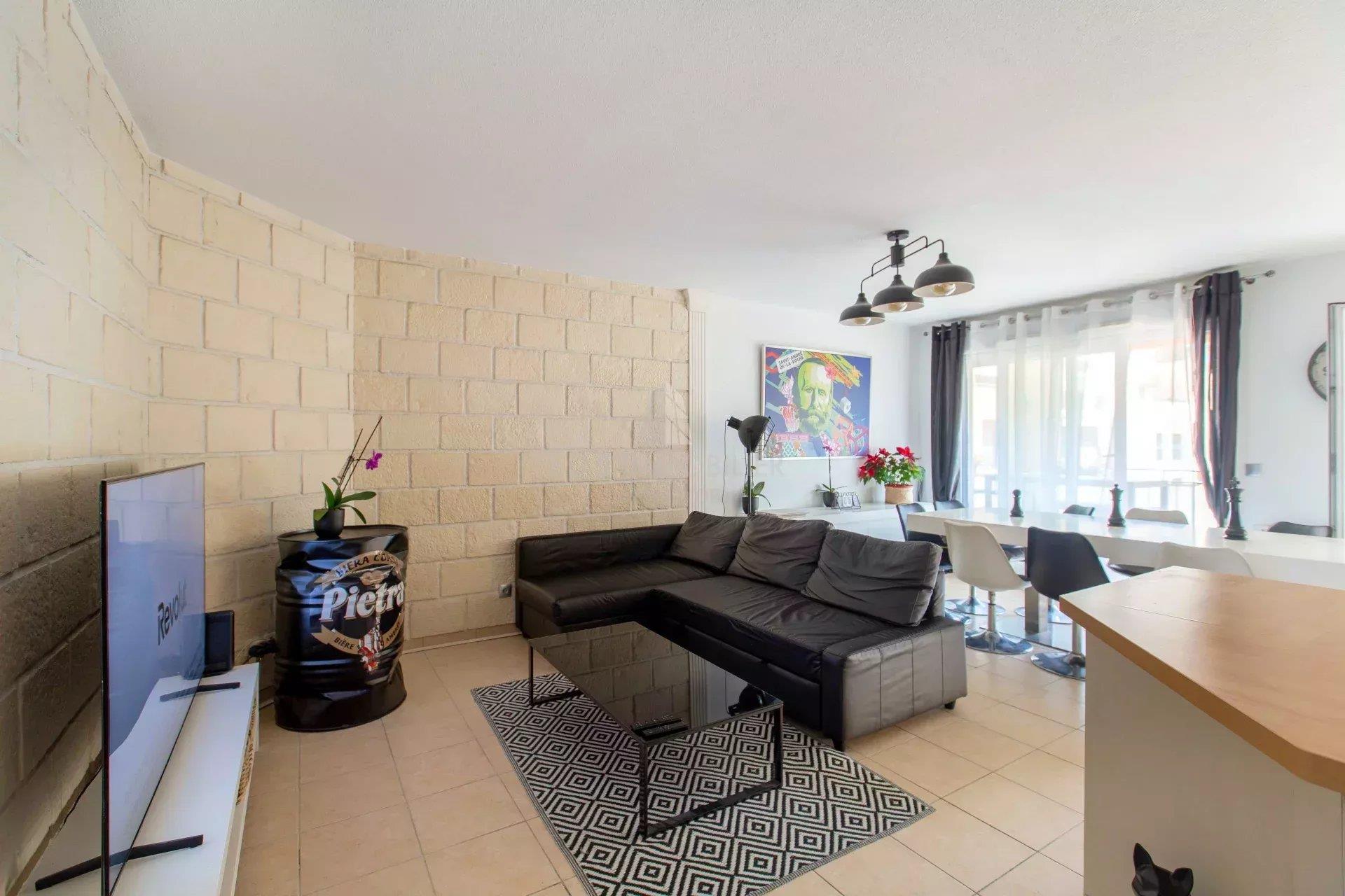 Appartement à vendre, 92m², Saint-André-de-la-Roche
