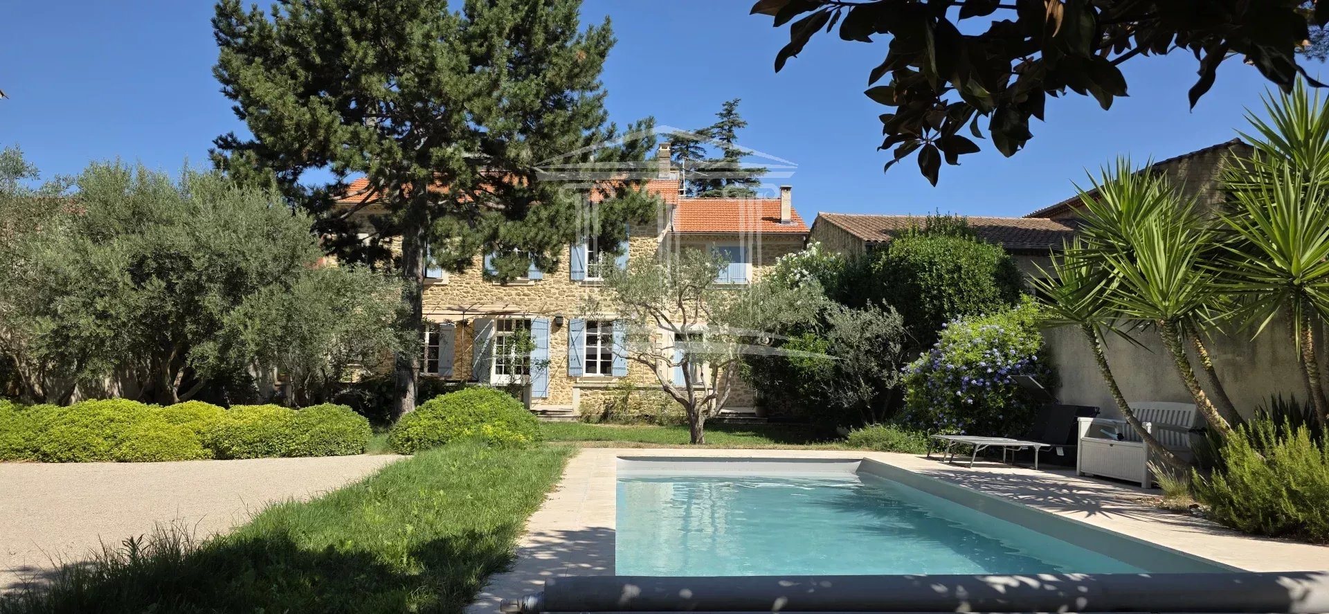 Maison à vendre, 180m², Sorgues