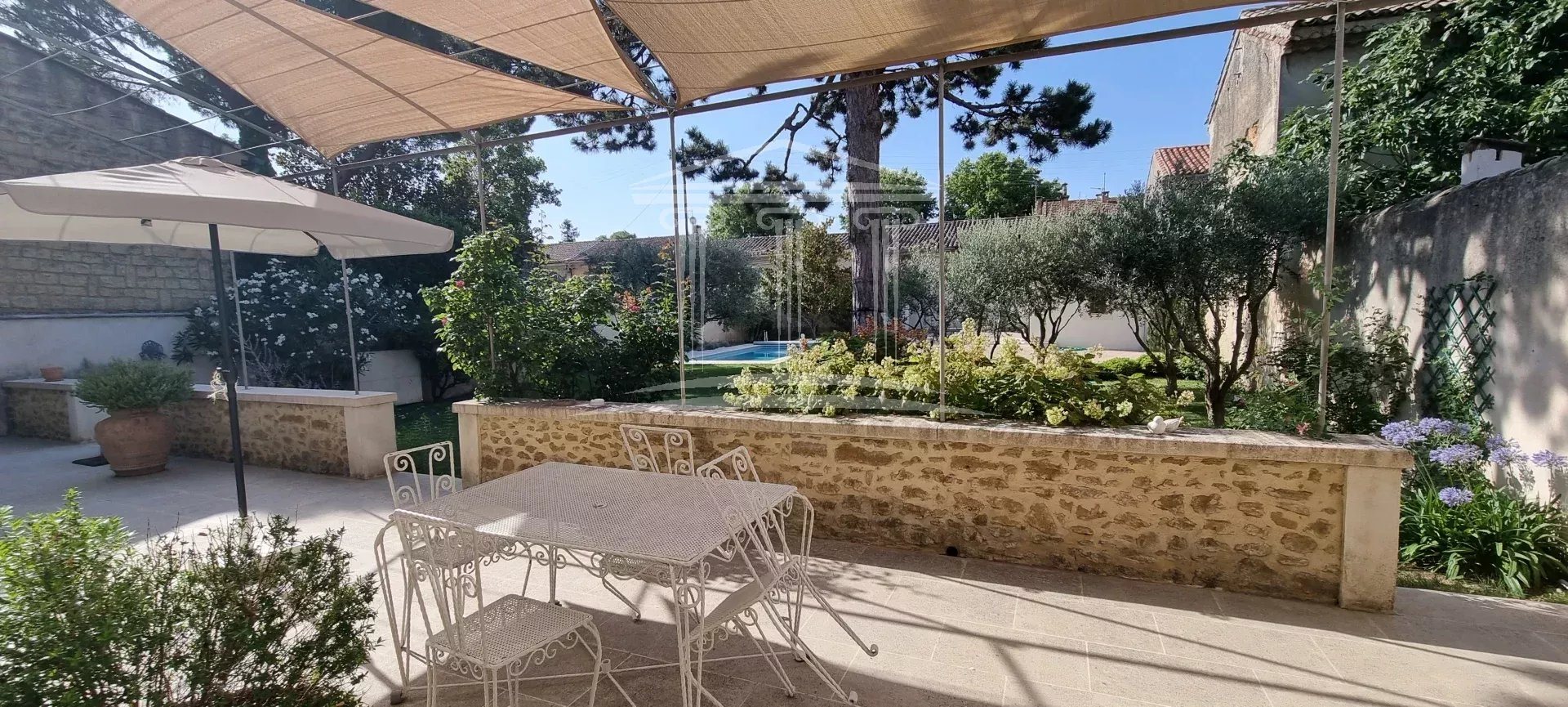 Maison à vendre, 180m², Sorgues